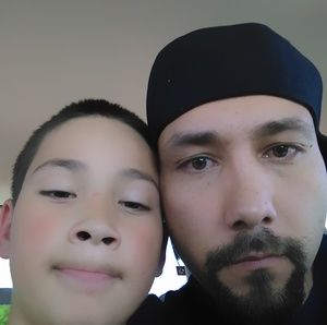 Meet your Posher, Adrian